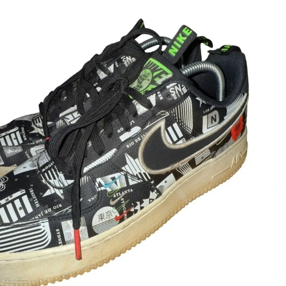 Nike explore your